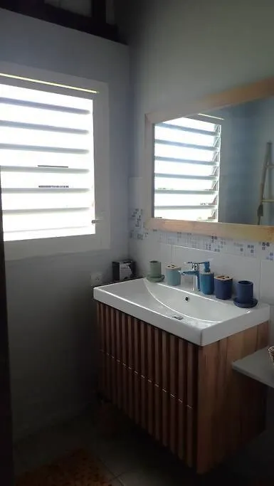 Tikazbleue 2024 Maison Entiere Chez L'Habitant Sainte-Rose Hébergement de vacances
